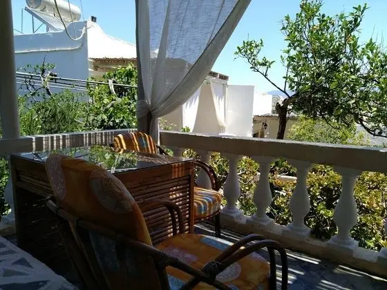 Relaxing Studio With Veranda n Garden