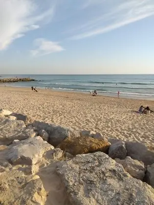 Remarkable 1 Bed Apartment in Costa da Caparica - Plaj