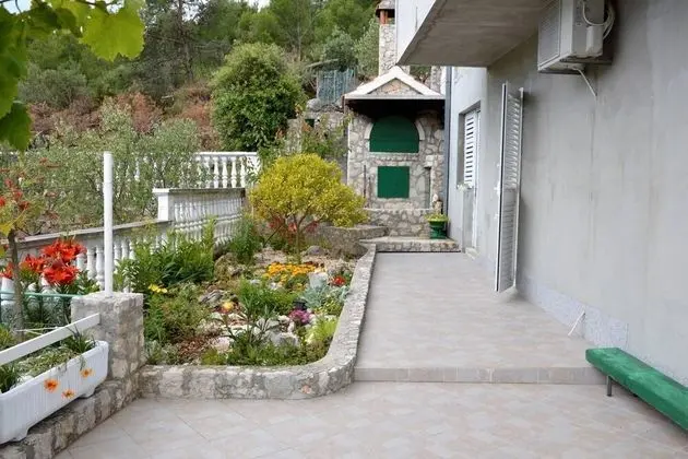 Remarkable 1-bed Apartment in Marina - Dış Mekan