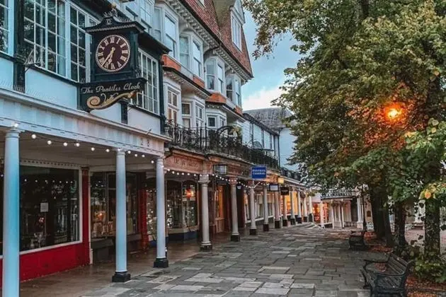 Remarkable 1-bed Apartment in Tunbridge Wells - Dış Mekan