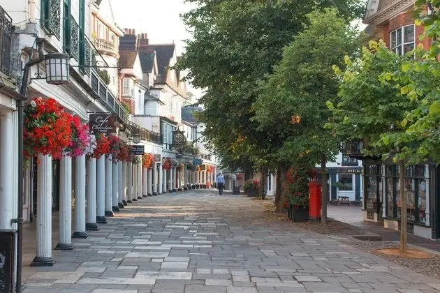 Remarkable 1-bed Apartment in Tunbridge Wells - Genel