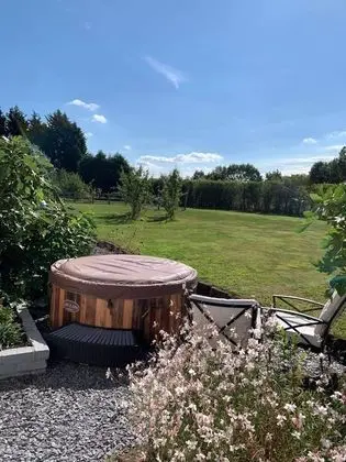 Remarkable 1-bed Cottage in Chester - Dış Mekan