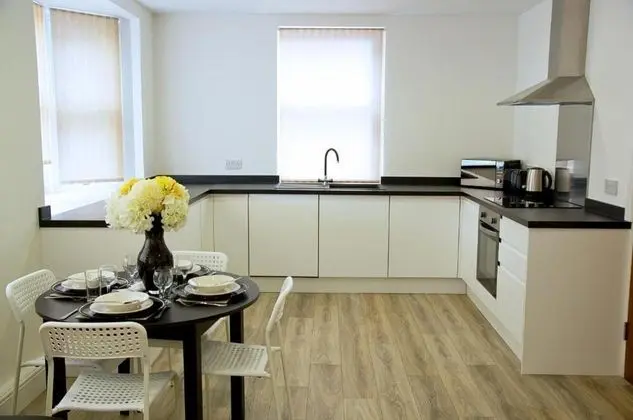 Remarkable 2-bed Apartment in Chelmsford - Mutfak