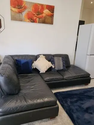 Remarkable 2-bed Apartment in Huddersfield - Oda Düzeni