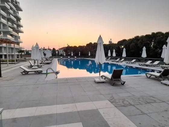 Remarkable 2-bed Apartment in İskele, Boğaz