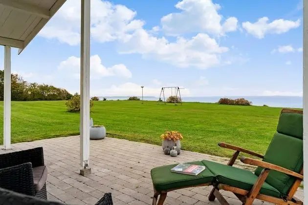 Remarkable 2-bed Beach House