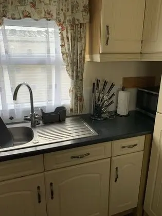 Remarkable 2-bed Caravan in Ingoldmells - Mutfak