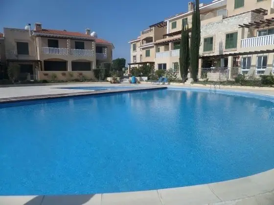 Remarkable 2-bed House in Poli Crysochous - Havuz