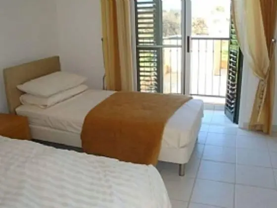 Remarkable 2-bed House in Poli Crysochous - Oda