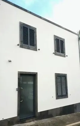 Remarkable 2-bed House in Ponta Delgada - Dış Mekan