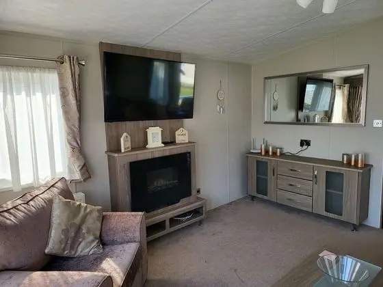 Remarkable 2-bed Lodge in Clacton-on-sea - Oda Düzeni