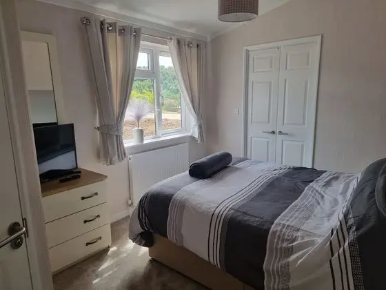 Remarkable 2-bed Luxury Lodge in Routh With Hottub - Oda