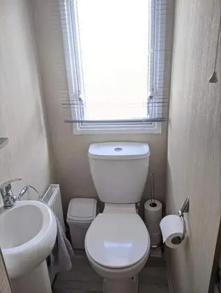 Remarkable 3-bed Caravan in Porthcawl, UK - Banyo Tipleri