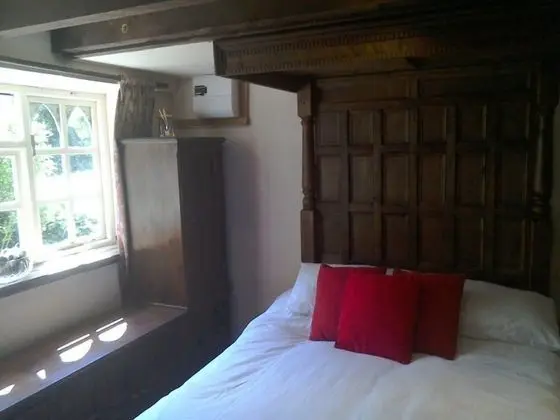 Remarkable 3 Bed Cottage in Bath - Oda