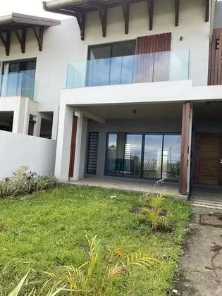 Remarkable 3-bed Cottage in Moka, Mauritius - Dış Mekan