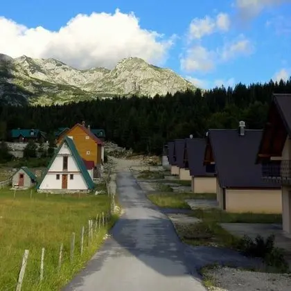 Remarkable 3-bed House in Zabljak