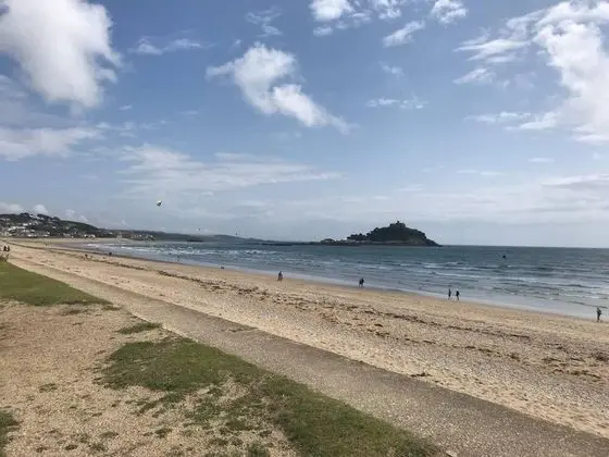 Remarkable Large 1-bed Apartment Nr Penzance - Plaj