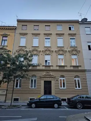 Remarkable Studio Apartment in Zagreb Center - Dış Mekan