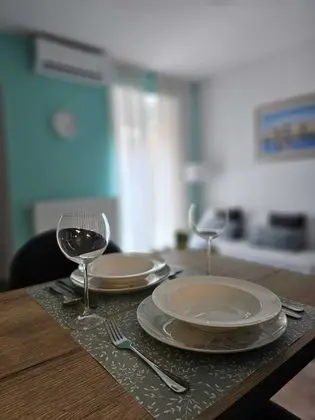 Remarkable Studio Apartment in Zagreb Center - Yerinde Yemek