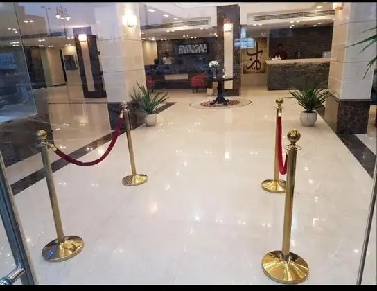 Remaz Hotel & Suite - Lobi
