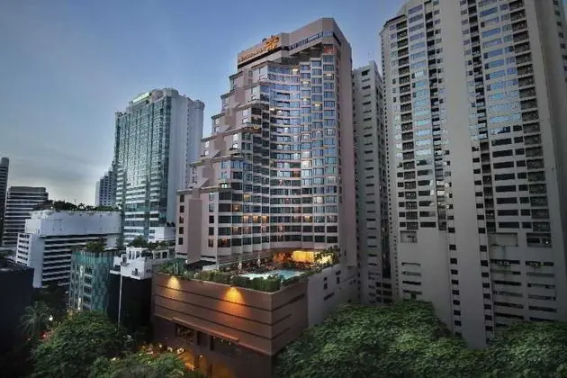 Rembrandt Hotel Suites and Towers