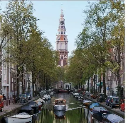 Rembrandtplein Hotel