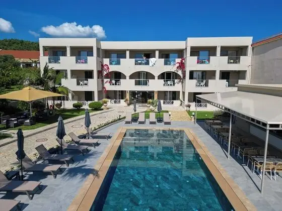 Remezzo Apartments & Studios - Dış Mekan