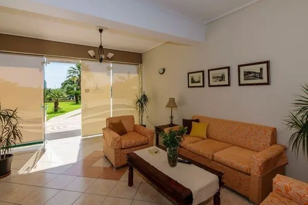 Remezzo Apartments & Studios - Lobi