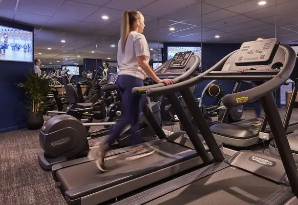 The Remington Orange - Fitness