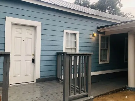 Remodeled Historic 1br/1ba House Near Downtown
