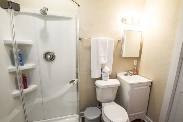 Remodeled Studio Near Downtown - Oda