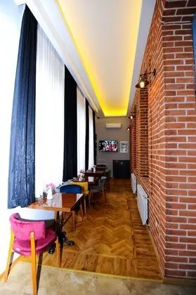 Renaissance Boutique Hotel - Yerinde Yemek