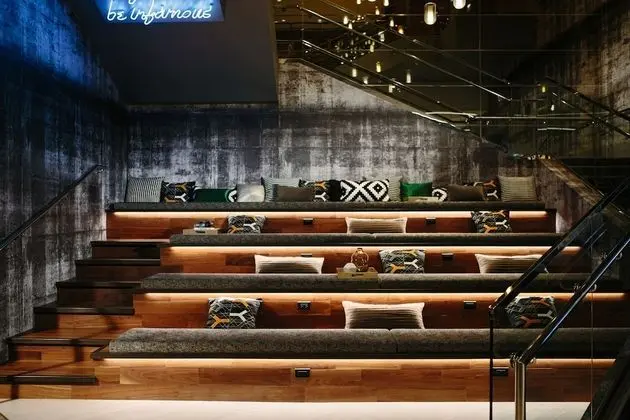 Renaissance Chicago Downtown Hotel - Yerinde Yemek