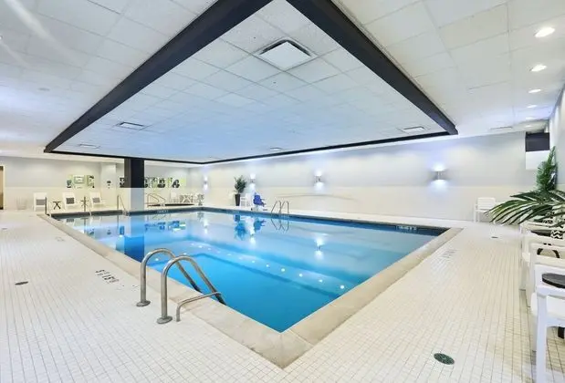 Renaissance Chicago O'Hare Suites Hotel - Öne Çıkan Resim