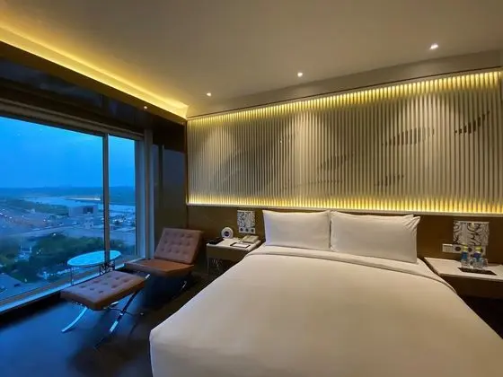 Renaissance Lucknow Hotel - Oda