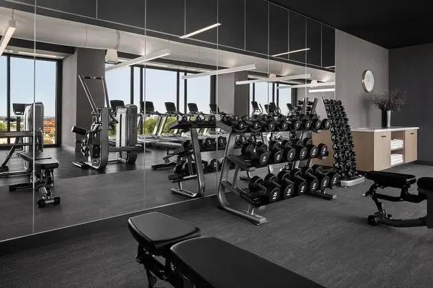 Renaissance Milwaukee West Hotel - Fitness
