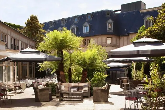 Renaissance Paris Le Parc Trocadero Hotel