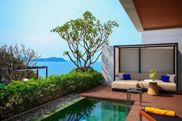 Renaissance Pattaya Resort & Spa - Havuz