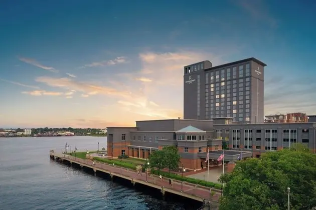 Renaissance Portsmouth-Norfolk Waterfront Hotel - Dış Mekan