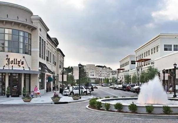 Renaissance Raleigh North Hills Hotel - Genel