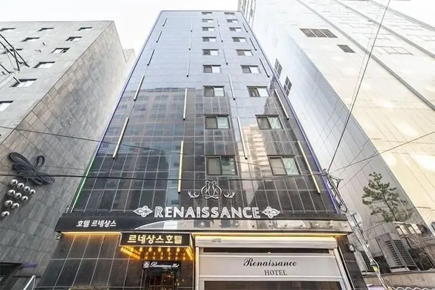 Renaissance Hotel