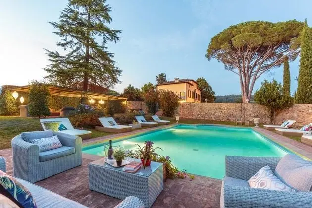 Renaissance Winery Villa Among THE Vineyards 9 Bedrooms 7 Baths Wifi AIR CON - Oda