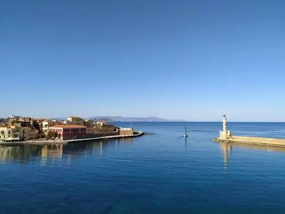 Rena's Hospitality Walk to the Beach 10' to Chania