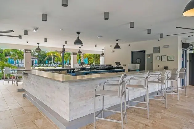 Renata's Waterscape Deluxe 3 Bedroom Condo by Redawning - Öne Çıkan Resim