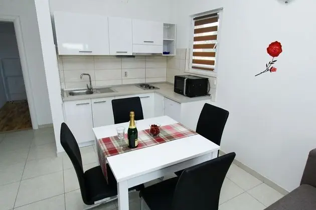 Renato - 150 m From Beach - A2 - Mutfak