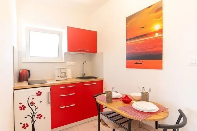 Renci - Great Location & sea View - SA2 - Oda Düzeni