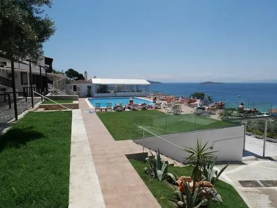 Hotel Rene - Dış Mekan