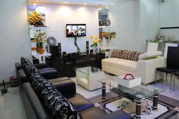 RENE HOTEL