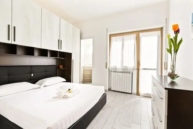 Renewed Balcony Flat with Green Garden - Oda