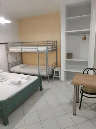 Renia Studios - Economy Studio Ground Floor - Öne Çıkan Resim